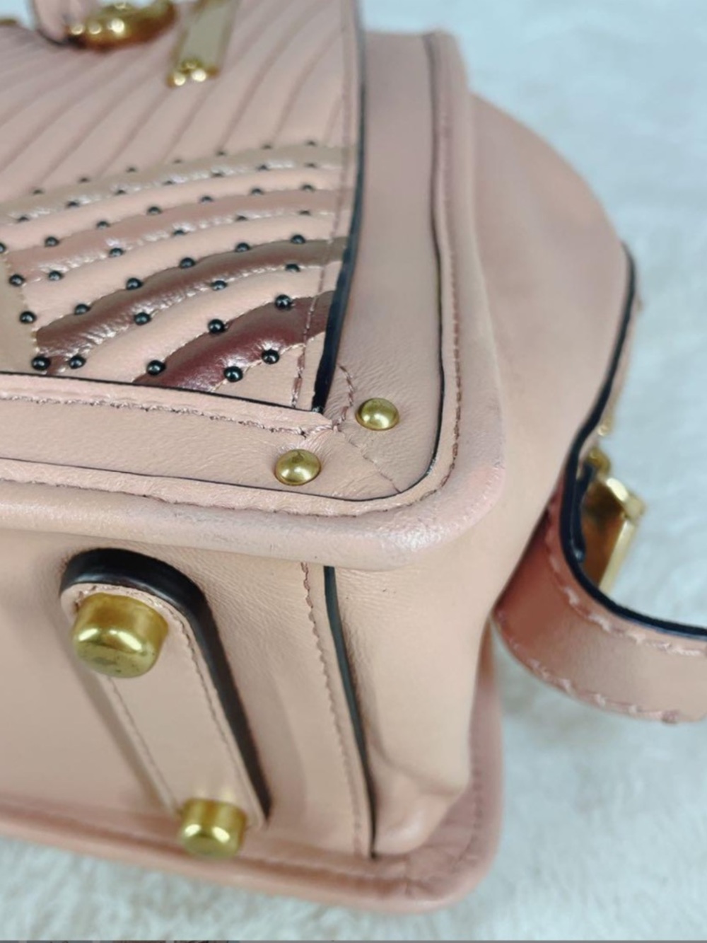 Coach Dreamer 27 With Colorblock Deco Quilting And Rivets EUC - Picture 11 of 16